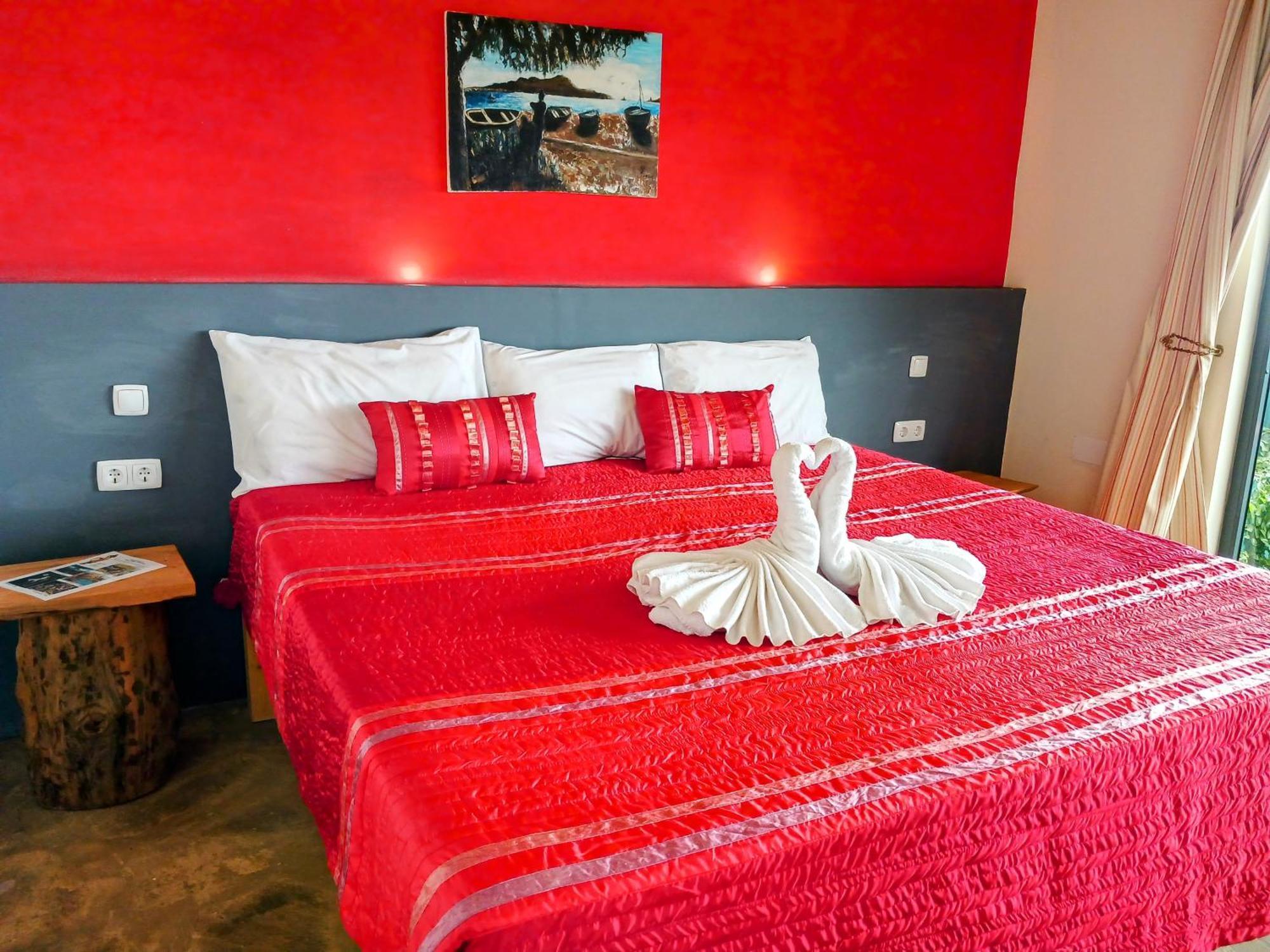 The Retreat Hotel Monte Joana Exterior photo